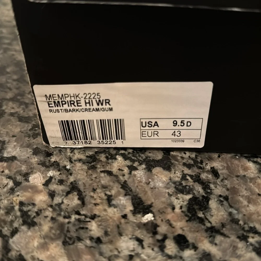 Lugz Empire HI Workboot NIB 9.5